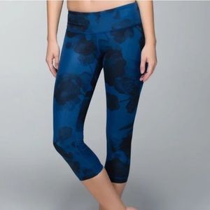 Lululemon Athletica Womens Wunder Under Leggings Blue Black Floral